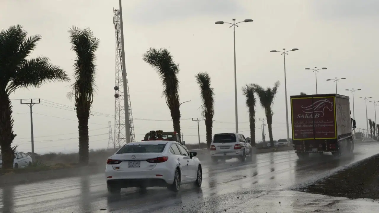 امطار متفرقة في سلطنة عمان